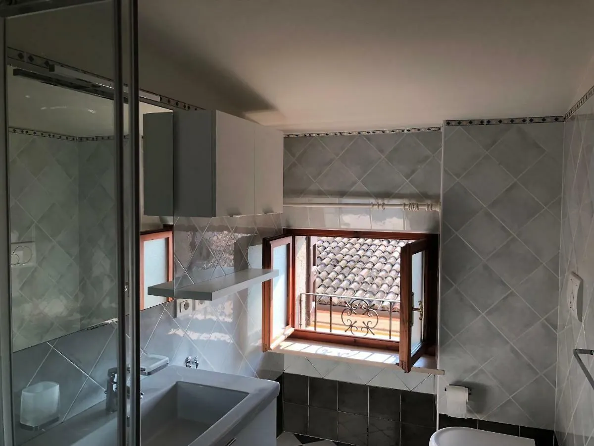 Residenza Via Rocca Tre Apartment Lazise 0*,  Italy