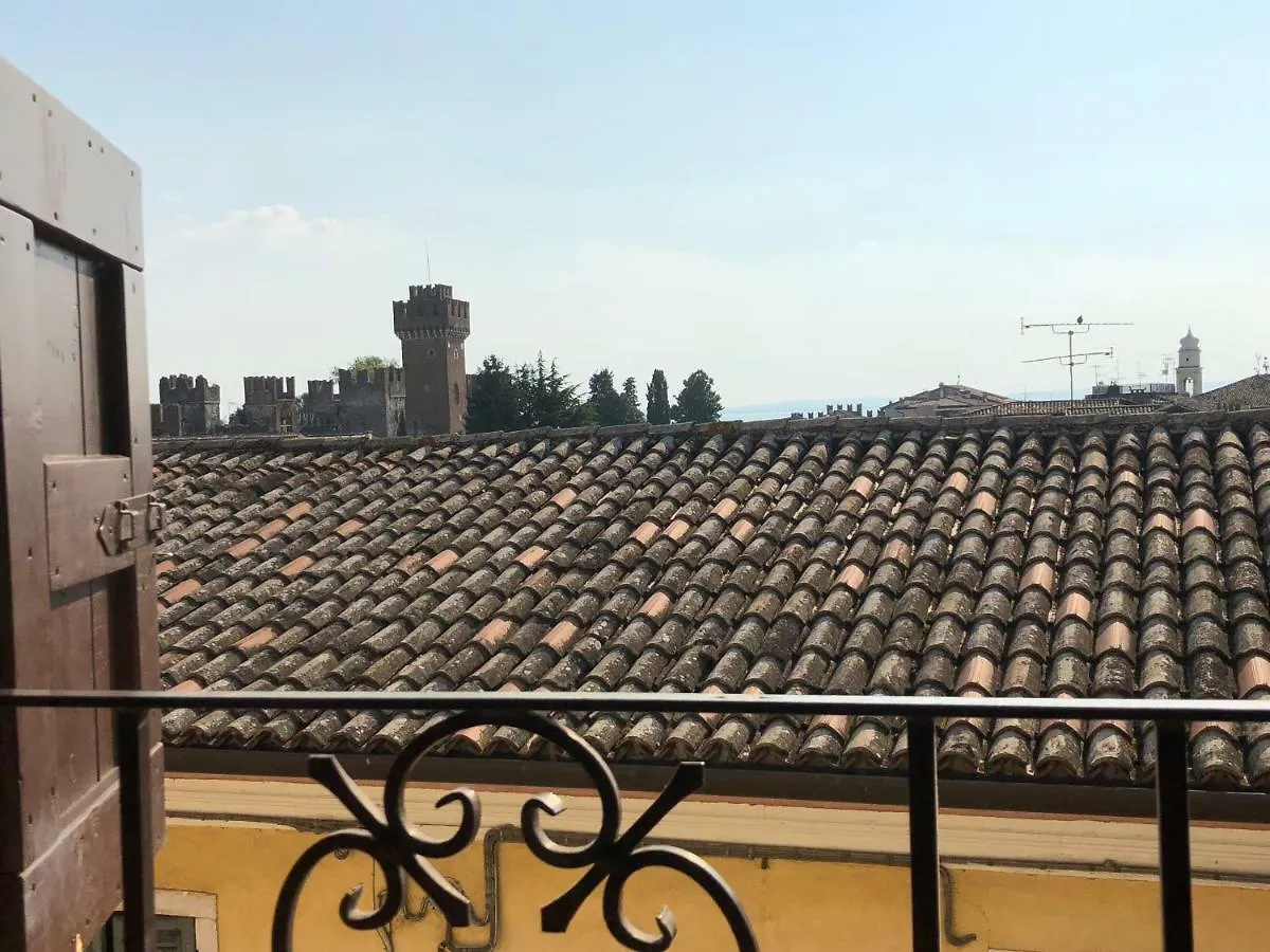 Residenza Via Rocca Tre Apartment Lazise